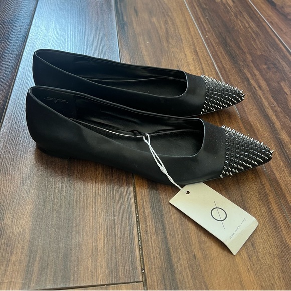 NWT Design Concept Studio Black Studded Pointed Toe Flats – Size US 9 - Picture 3 of 10